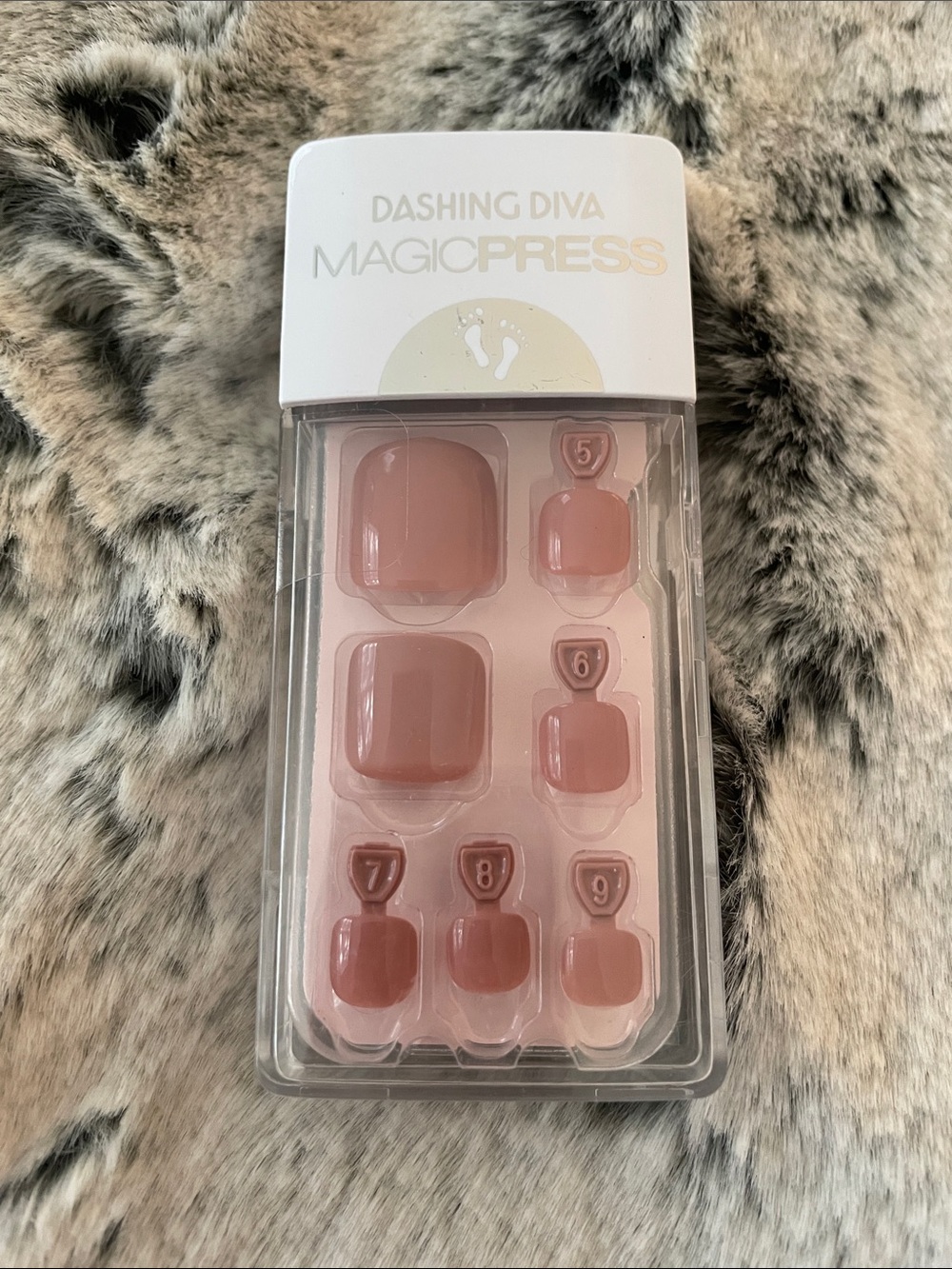 Dashing Diva MagicPress Nude Pink Press-On Toenails